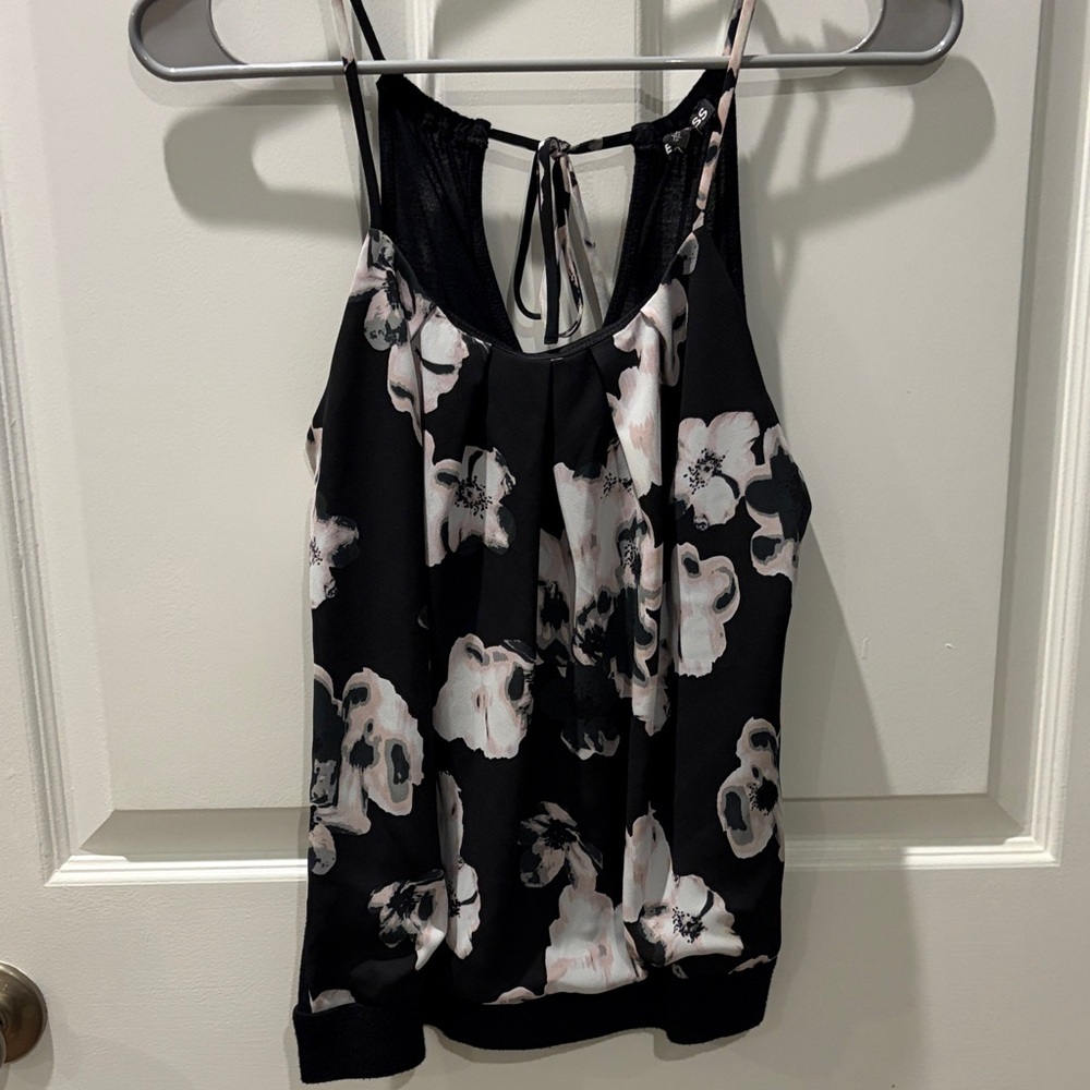 Women’s Floral Top